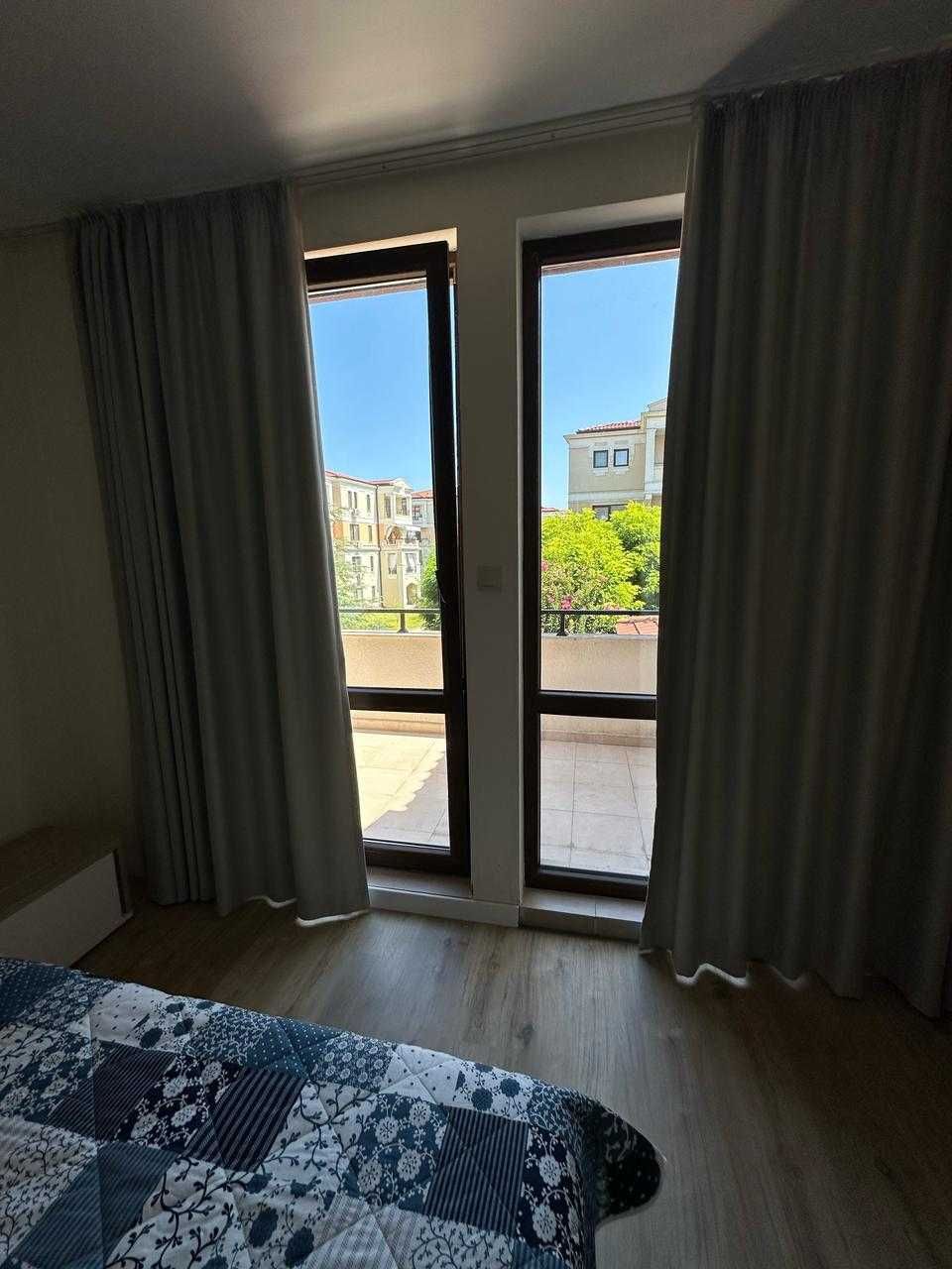 Продаваме Тownhoyse Green life