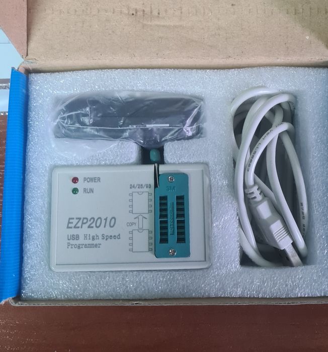 Программатор EZP2010