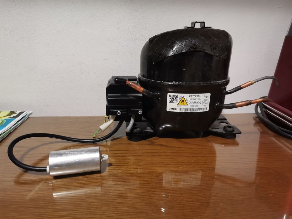 Compresor GMCC PZ75E1B combina frigorifica