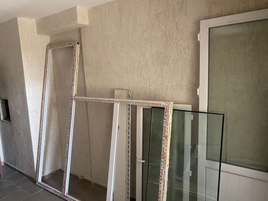 Продам пластиковое окно