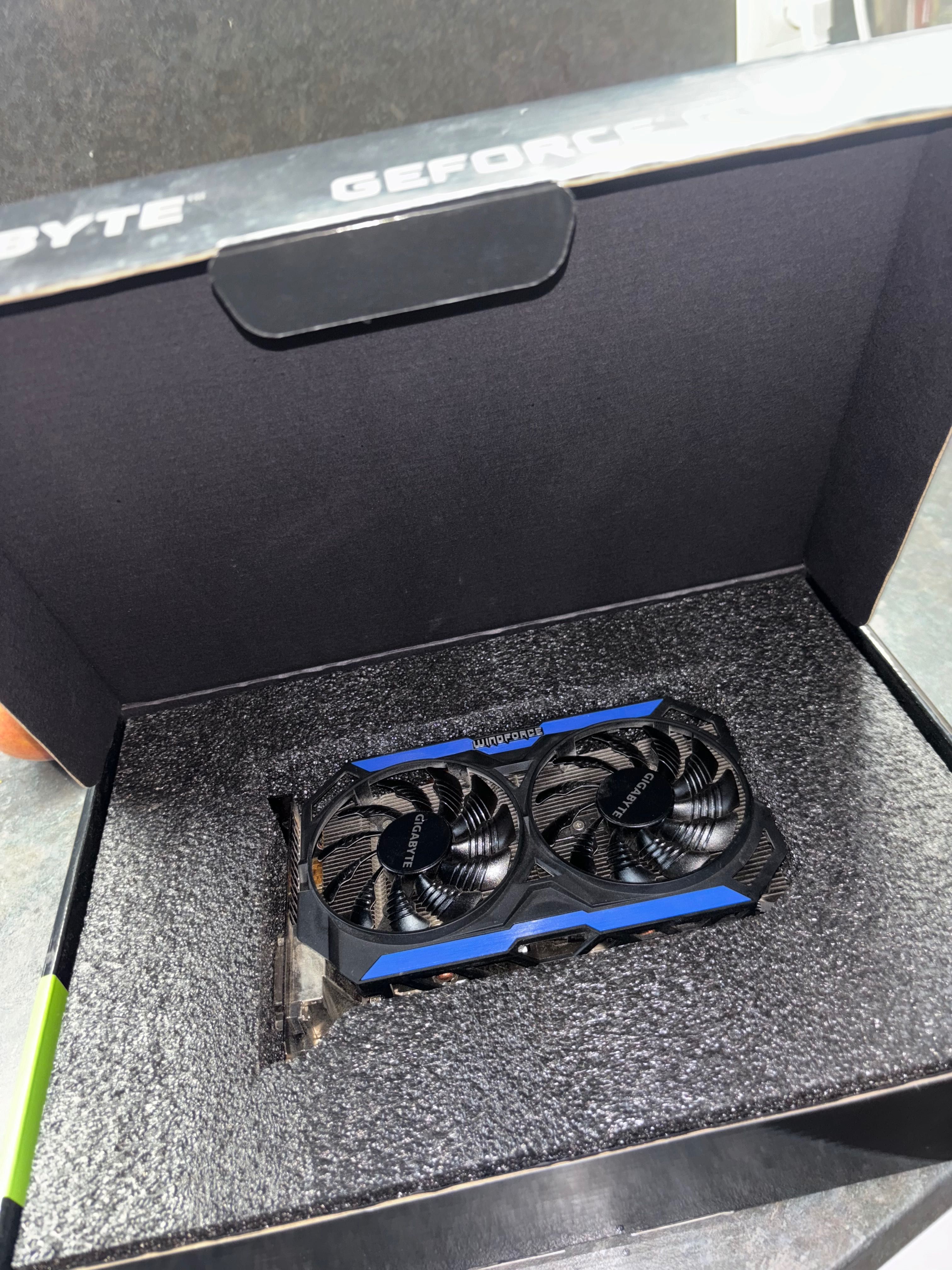 Geforce Gtx 960.