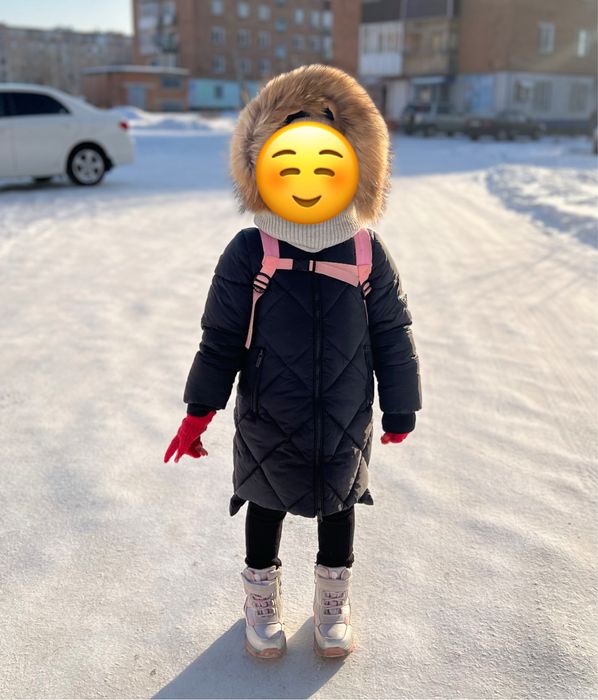 Продам Верхнюю Одежду на девочку
