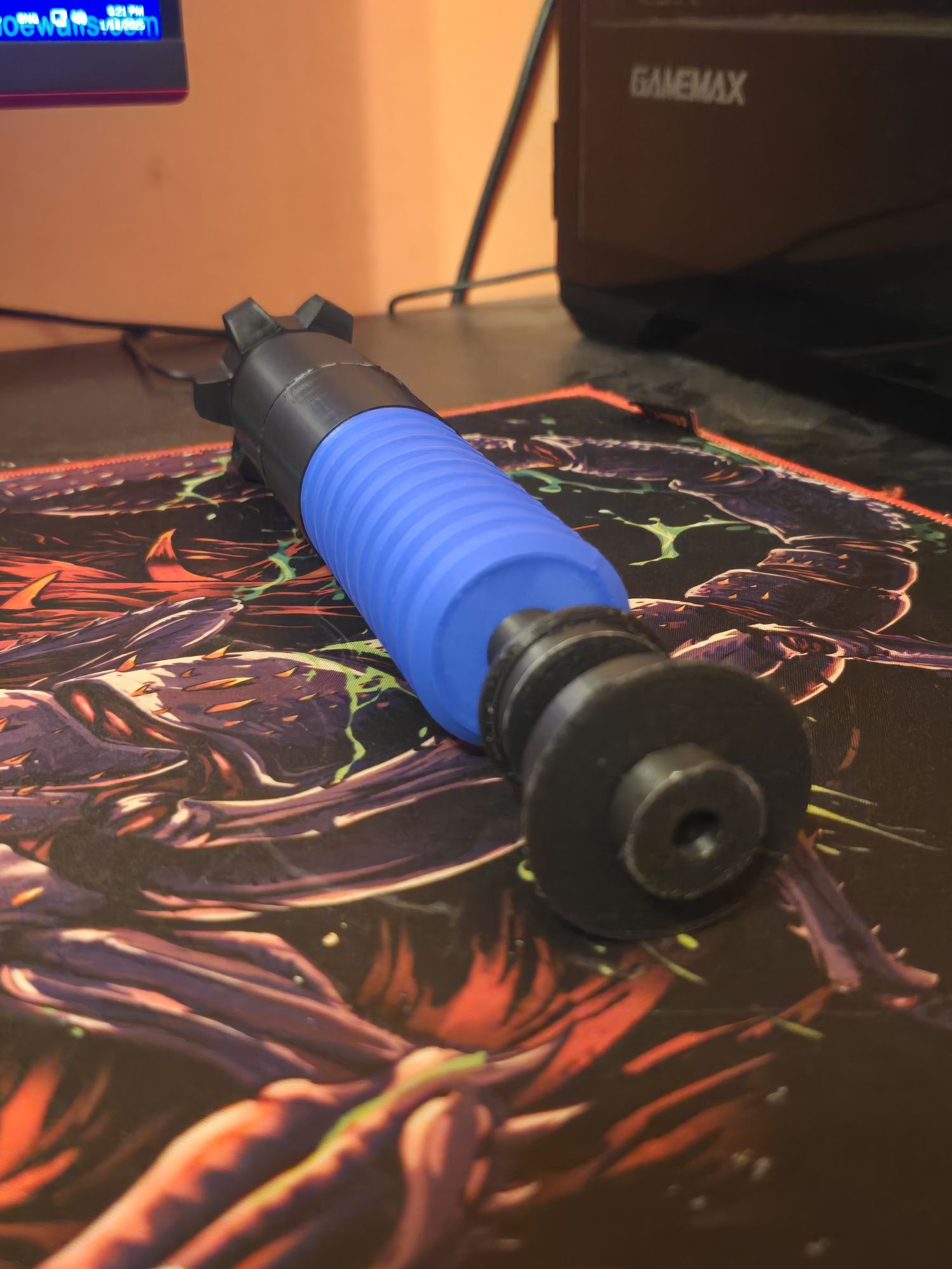 Vând sabie laser printata 3D