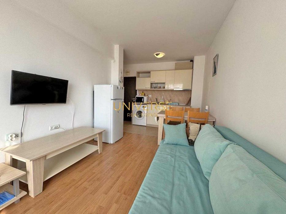 Продава се Двустаен апартамент в к.к. Слънчев бряг - 53 кв.м за 1227 €/кв.м - Снимка #1