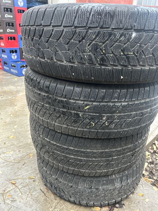 Anvelope iarna 235/60/R18