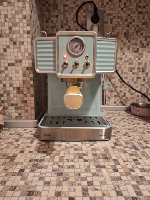 Кафемашина Cecotec Cumbia 20 бара