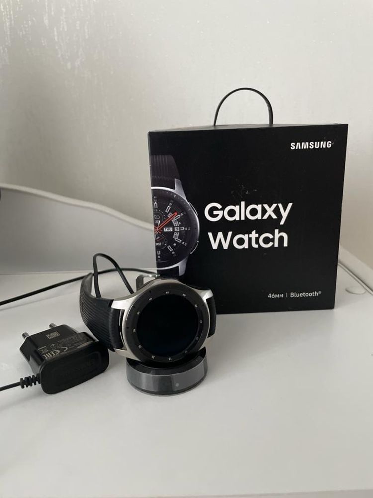 Продам galaxy watch
