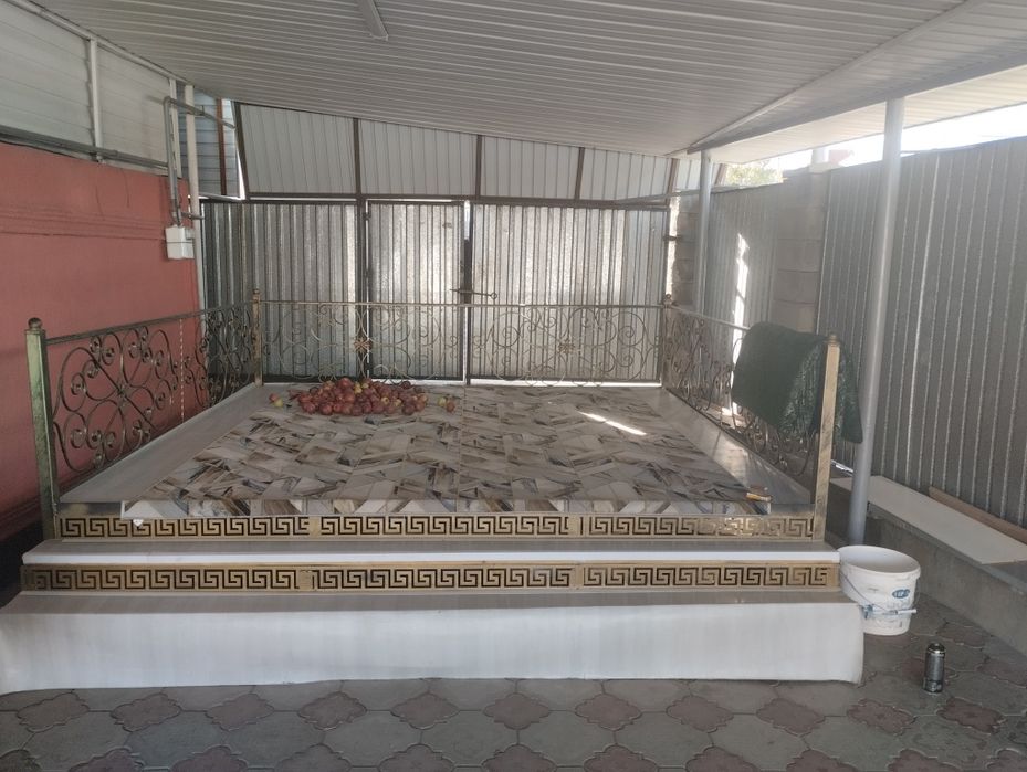 Продам топчан размер 3#3