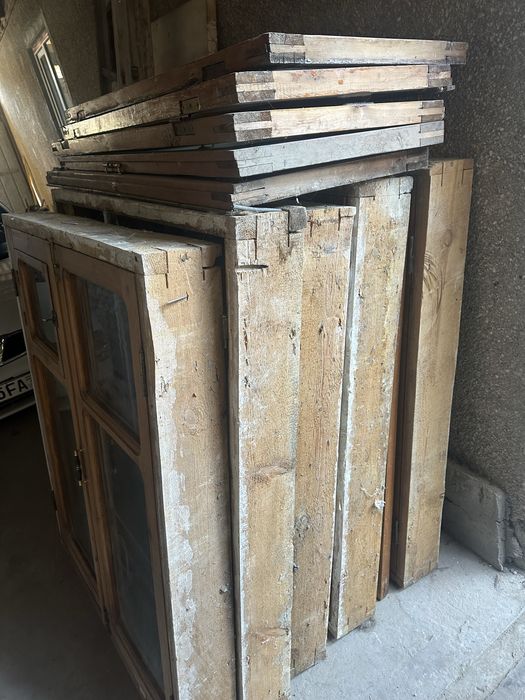 Деревянные окна (б/у)