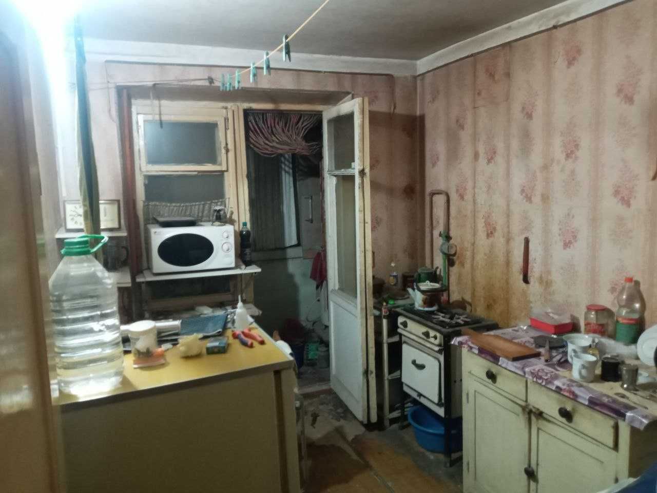 Продаётся квартира 1/4/4.  Шимолий Олмазор. Малая кольцевая.