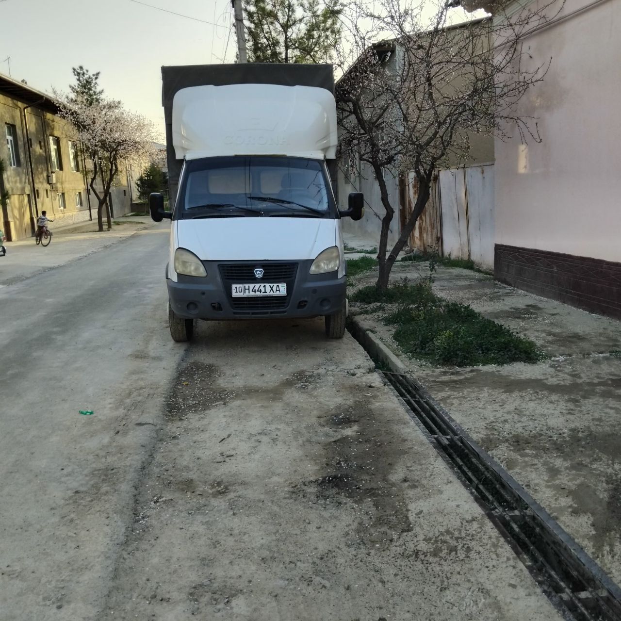 Gazel  
Yili 2013
Gaz benzin  
Metan  50 tali  4 ta
Propan   65l     2