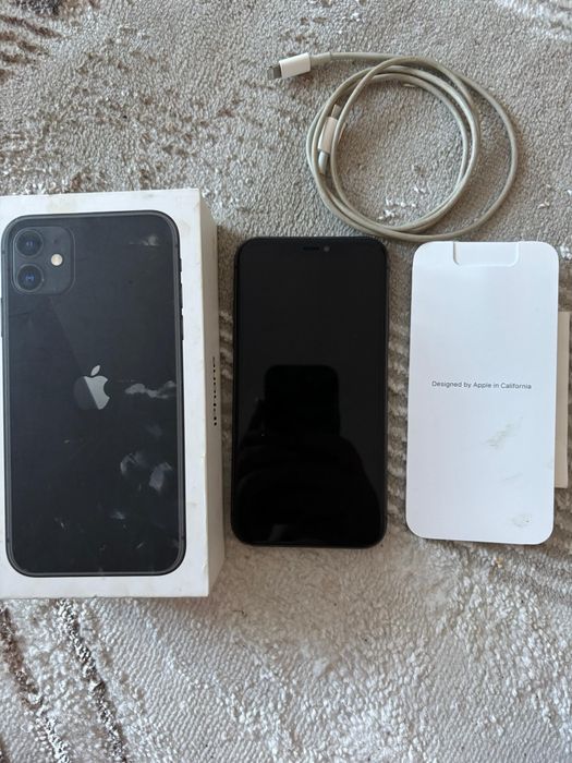 Продам айфон 11 .