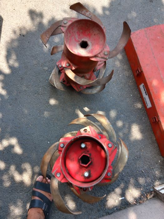 Freze motocultor