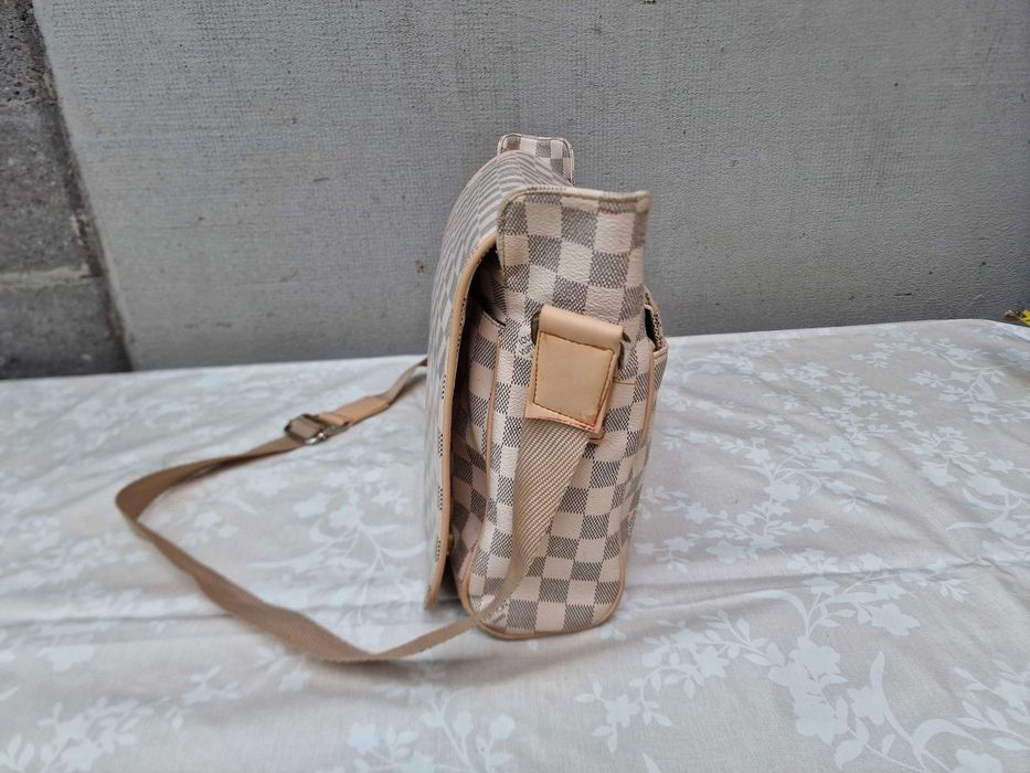 Louis Vuitton, poseta dama, geanta messenger din piele ecologica, Bej