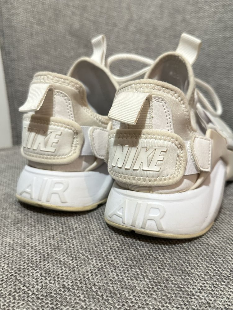 Обувки Nike air Huarache