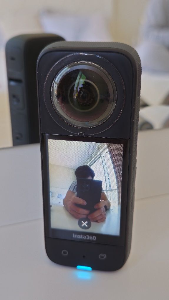 Insta360 x3 in garanție