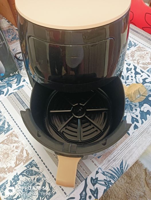 Friteuza Air Fryer