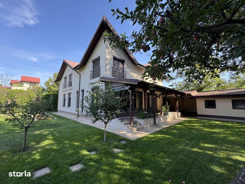 Vanzare vila moderna zona 2 Cocosi