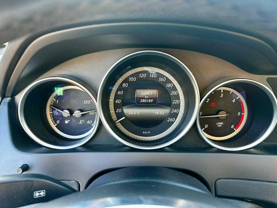 Mercedes C Class W204  ( C200 136Cp OM651) 2013
