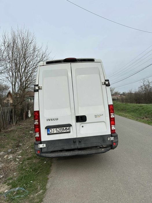 Iveco Daily 35C15 cu dublu pe spate