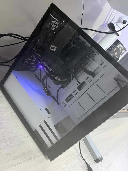 Геймърски компютър - Intel i5 12400F , RTX 3060