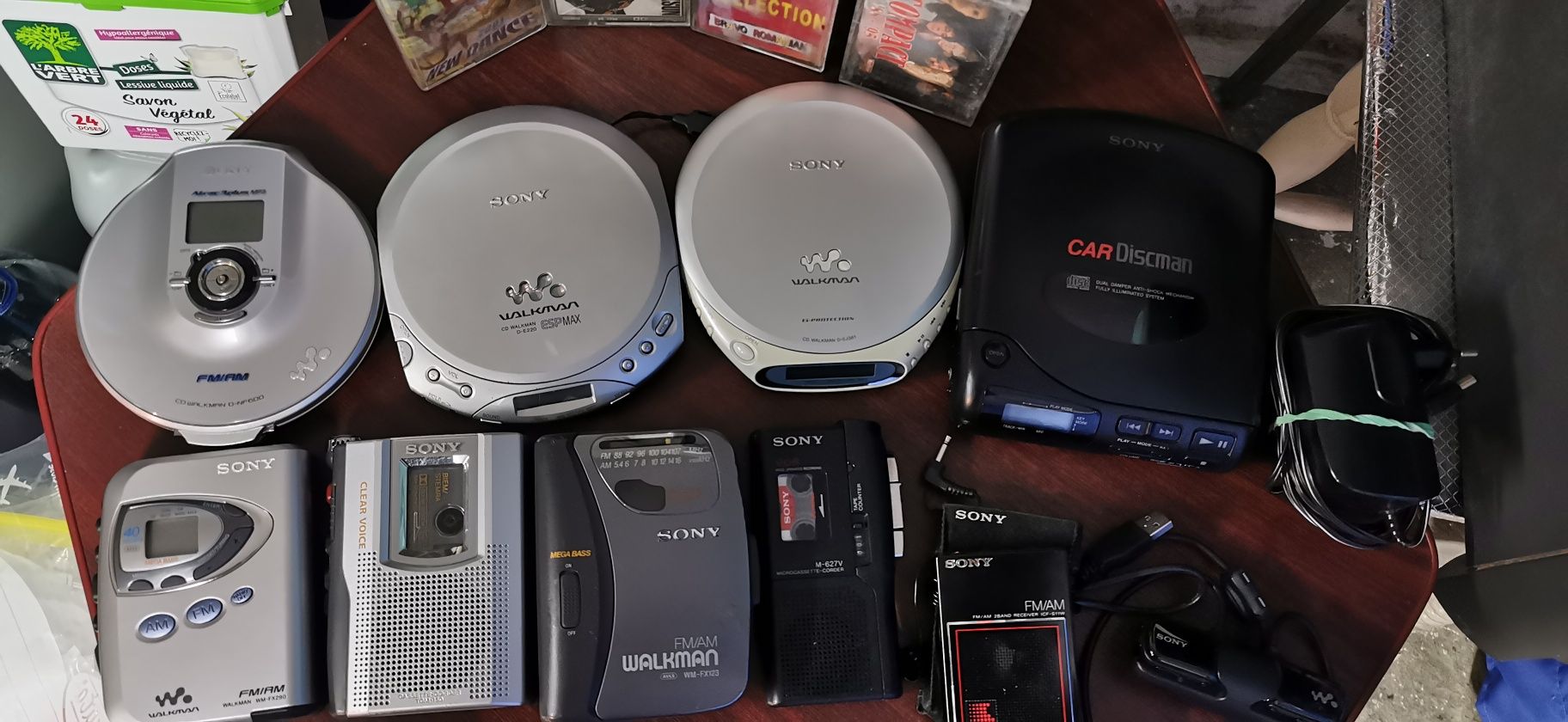 Vand colectie sony walkman cd/caseta