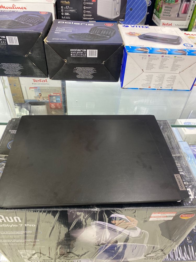 Lenovo Gaming Core i5-11300H, GTX 1650-4gb, 256 ssd + 1 TB hard, 8 ozu