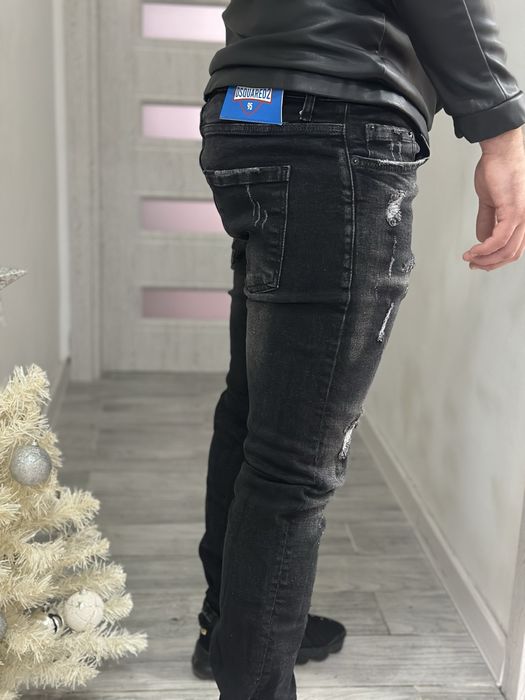 Топ модел Мъжки черни дънки DSQUARED