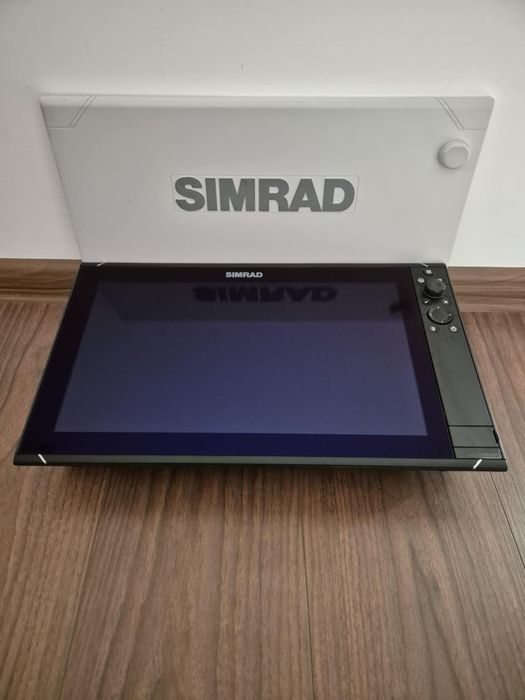 Sonar simrad nss16 evo3s