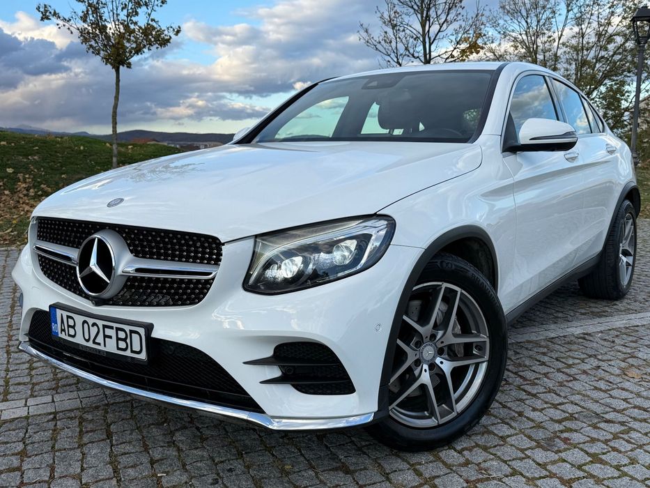 Mercedes-Benz GLC Coupe MB Glc Coupe 250 4Matic 211 Cp AMG LINE