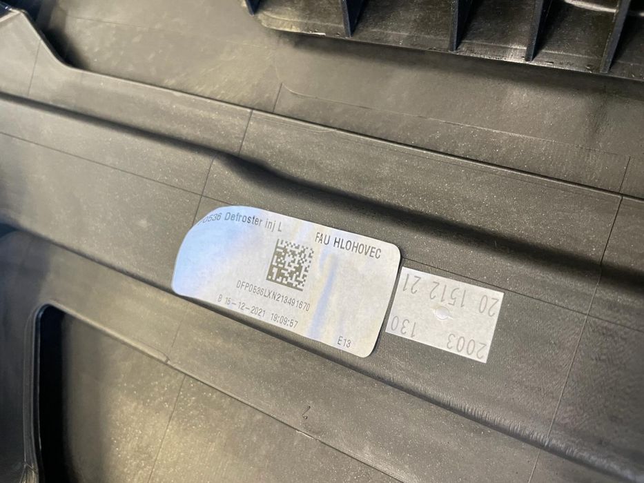 Plansa bord porsche cayenne