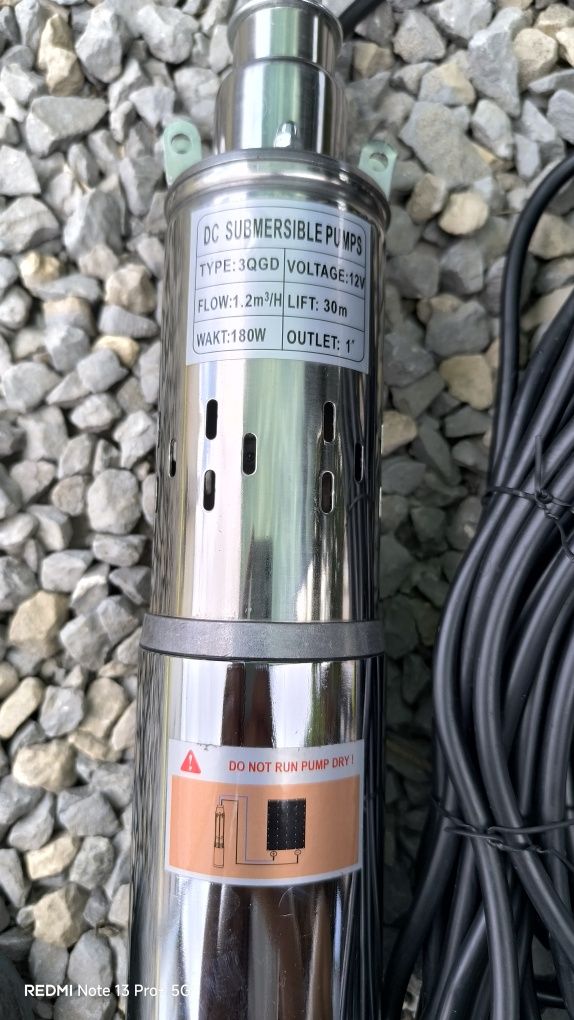 Соларна потопяема помпа 12V