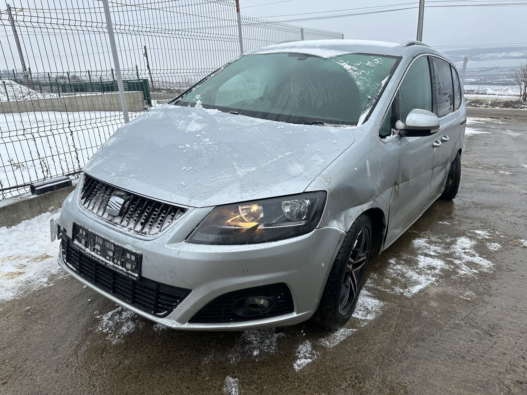Dezmembrez / Dezmembrari / Piese / Accesorii Seat alhambra 2014 gri 2.0 tdi CFFB , cutie automata PPW