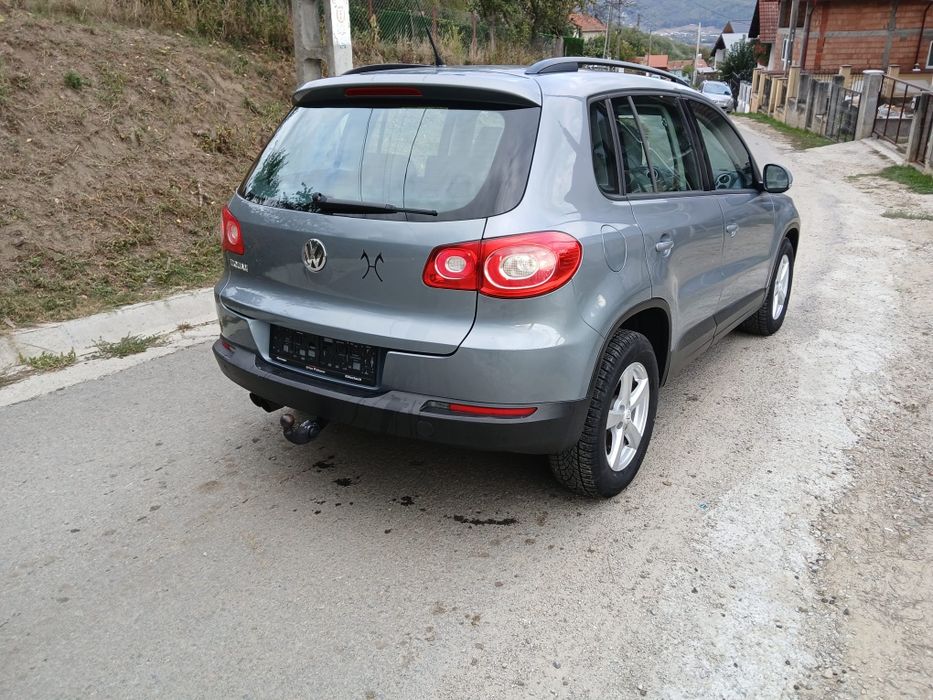 Vw tiguan 2.0 tdi 4x4 140cp fabricatie 2008 luna 9 km 230000