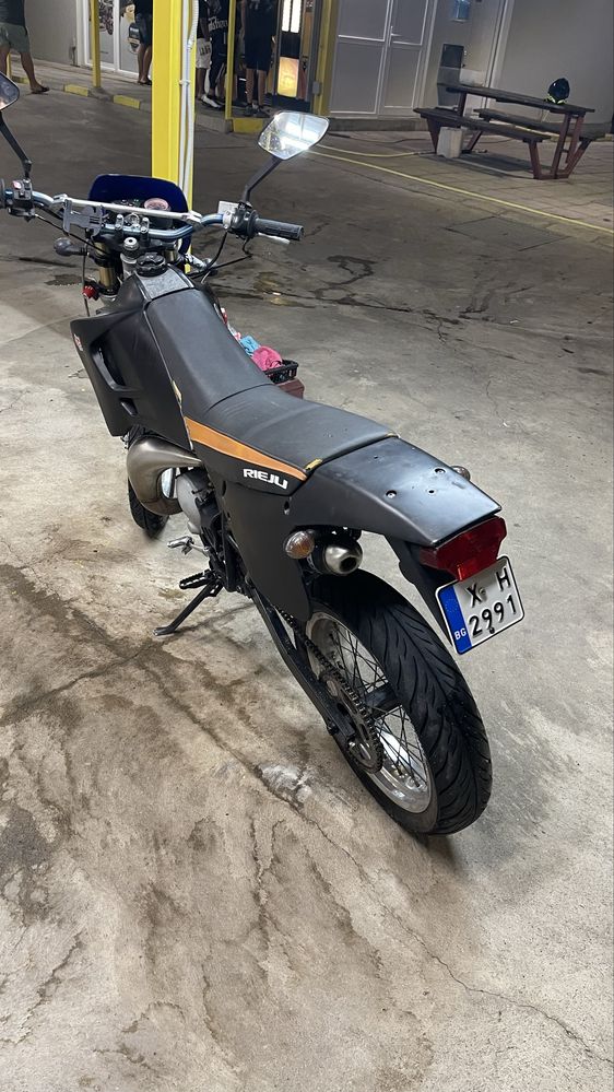 Super Moto Rieju MRT-50