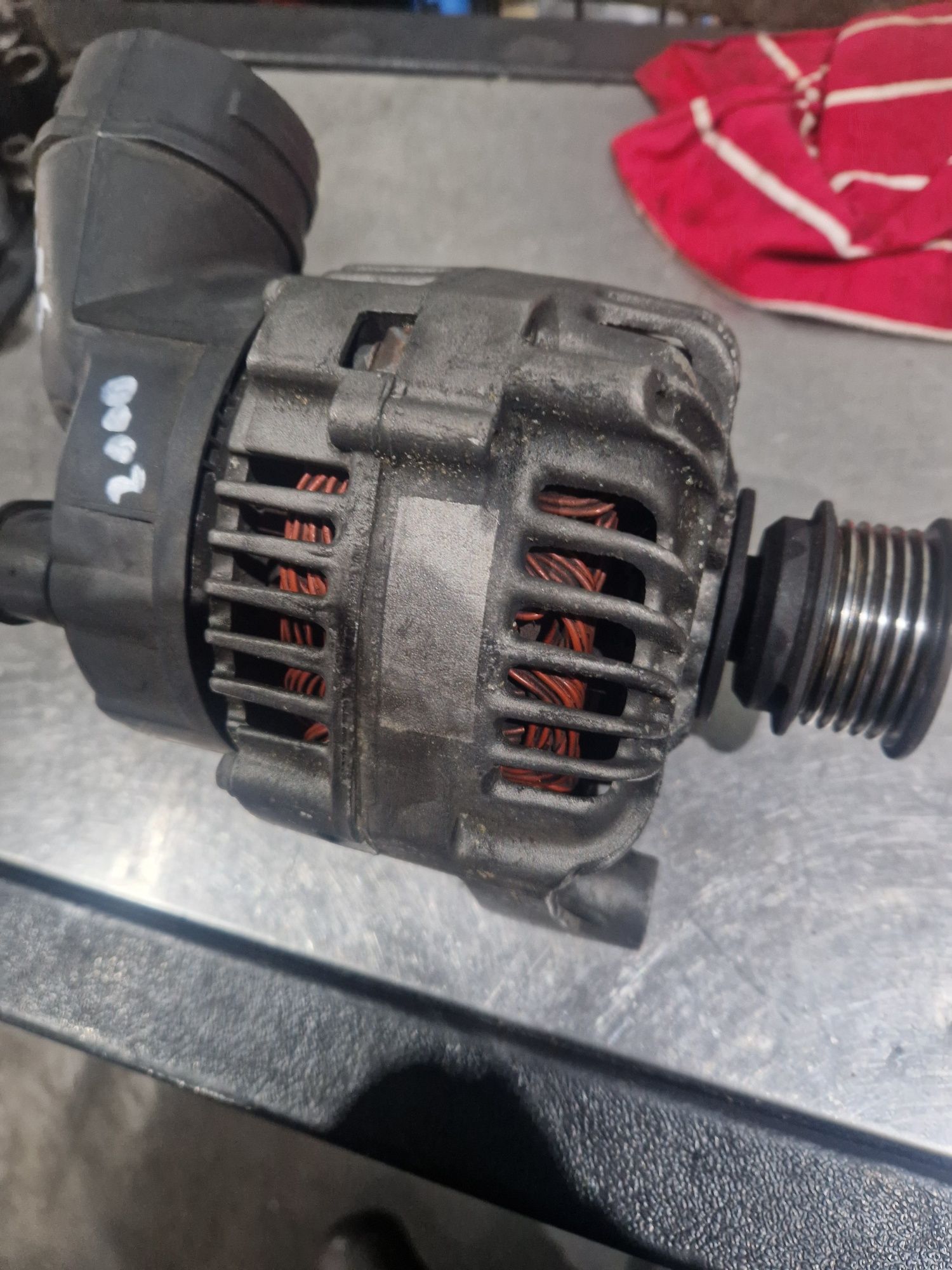 Bmw 320i  motor in 6 cilindrii an 2000 diferite piese