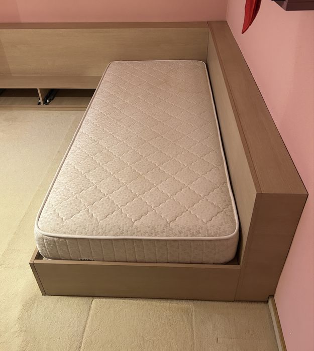 Pat o persoană 90x200 cm cu saltea și sertare – complet
