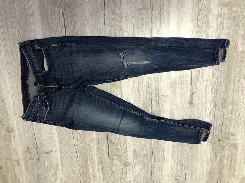 Lot blugi in stare buna