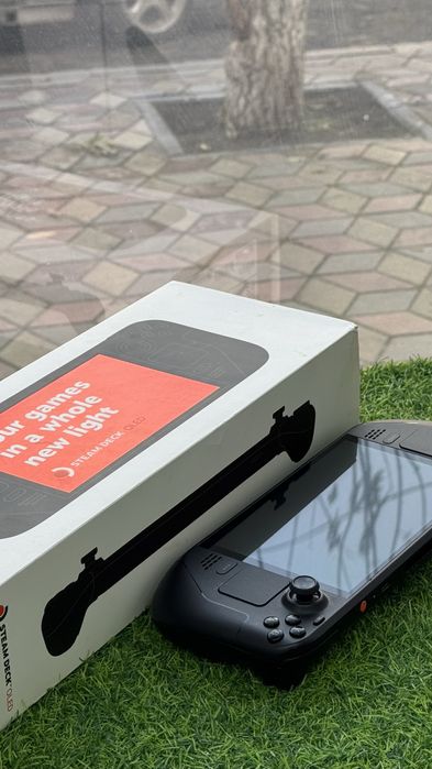 SteamDeck oled 512 с коробкой