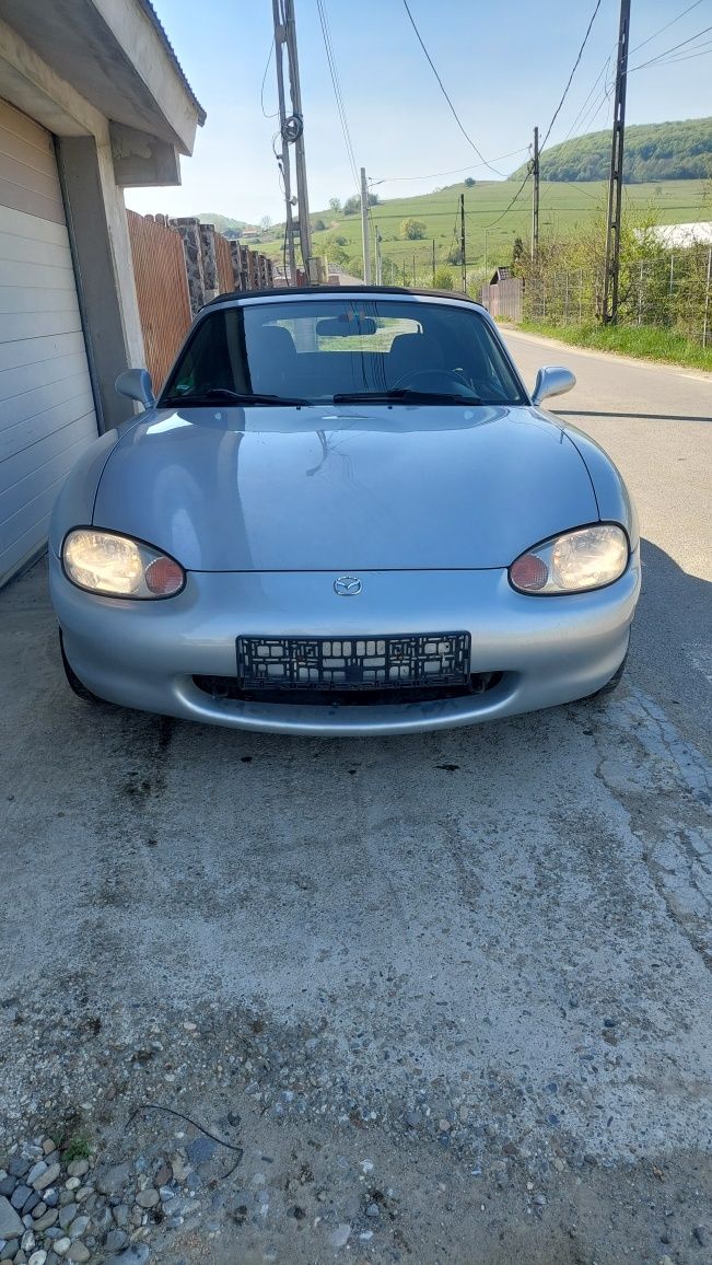 Mazda mx5 miata 1.8 140cp lsd