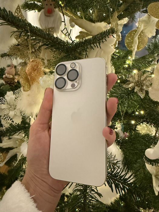 Telefon mobil Apple iPhone 15 Pro Max, 512GB CA NOU,5G, baterie 100%