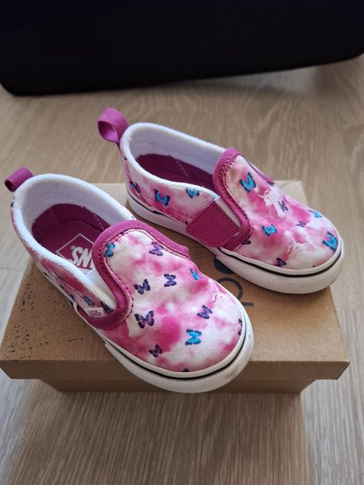 Tenisi de fetite Vans, noi nr. 23.5