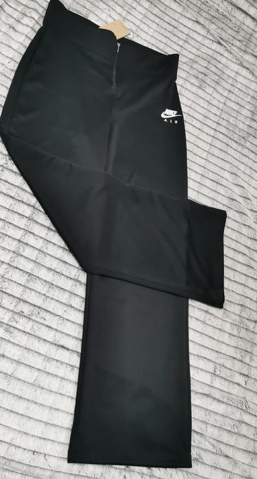 Pantaloni Nike mărimea L