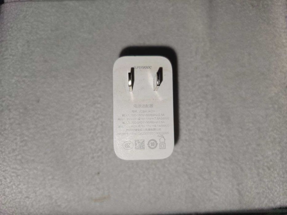 Фабричная зарядка One Plus 100 Watt