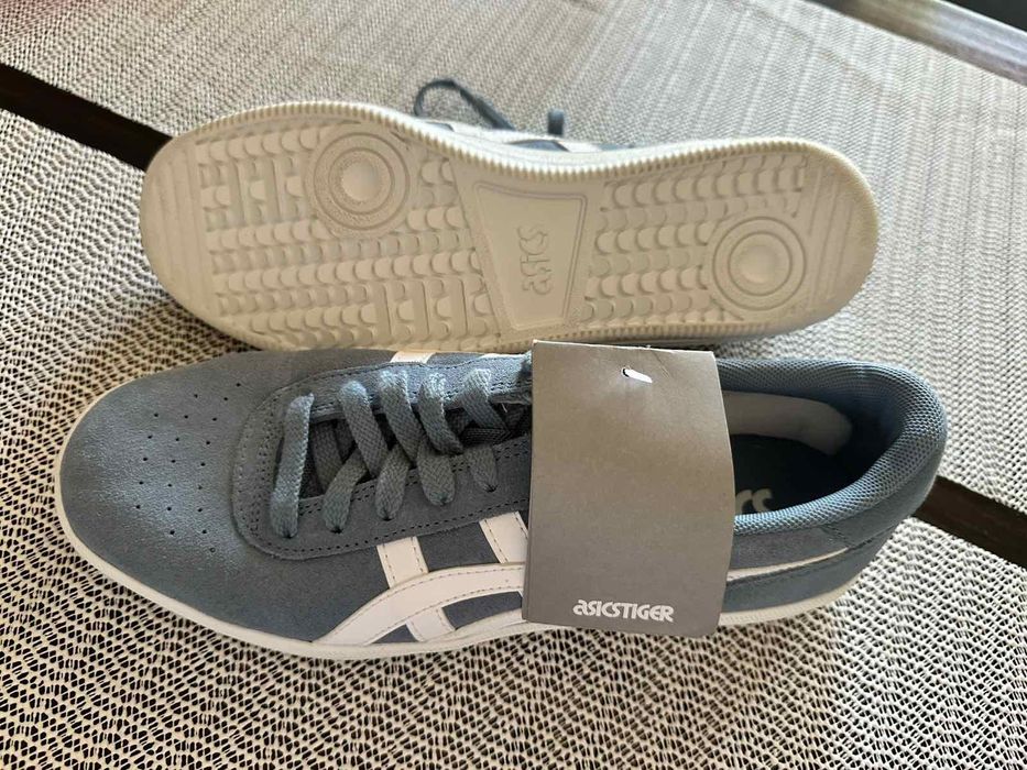 Кецове Asics нови