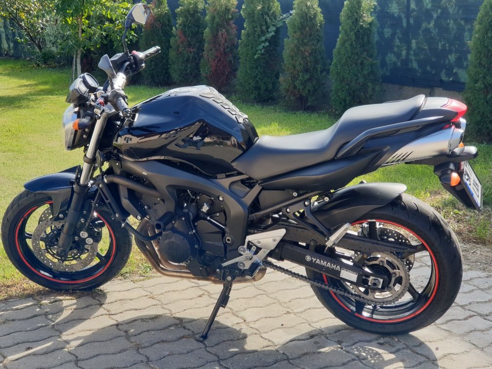 Yamaha FZ6 N  S2