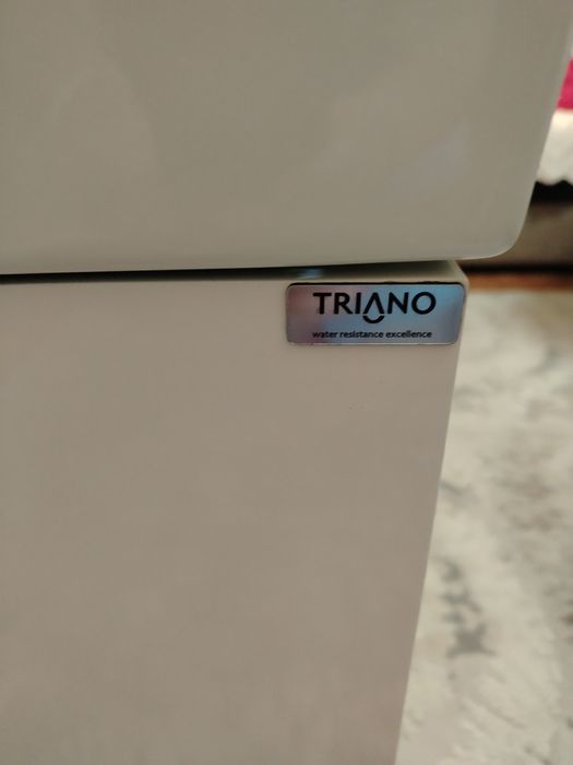 Шкаф за баня с мивка