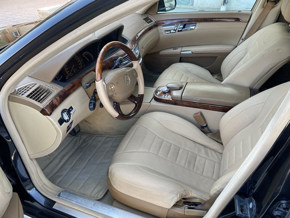 W222 mercedes maybach