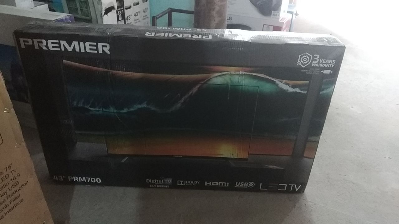 PREMIER 43* LED TV Ekran Bezramka 3 yil garantiya!