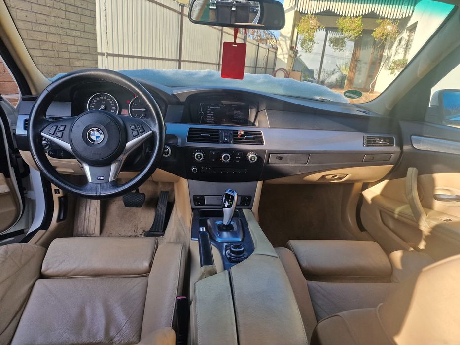 Vând BMW E60 520i FACELIFT